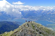 74 Con panoramica vista su lago e i suoi monti